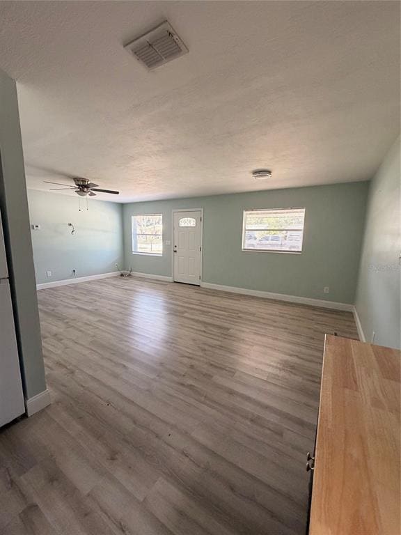 Photo - 415 Easy St