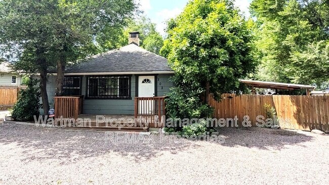 Building Photo - 202 Cheyenne Blvd