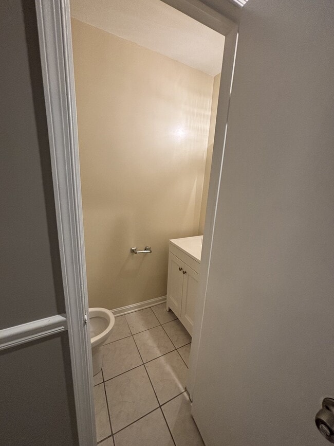 Photo - 1495 Lowell Ct