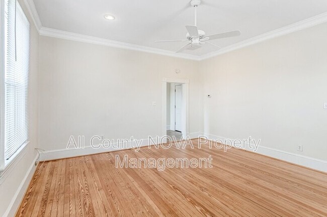 Photo - 8753 Signal Hill Rd Unidad #3