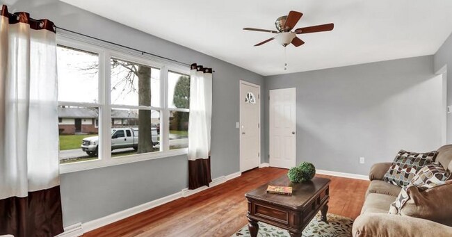 Photo - Beautiful 3 Bed, 2 Bath Single Family Home!