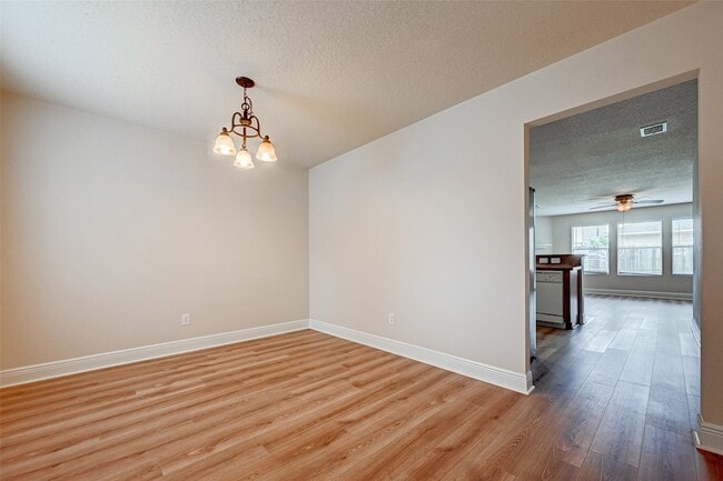 Photo - 7218 Fox Cub Ln