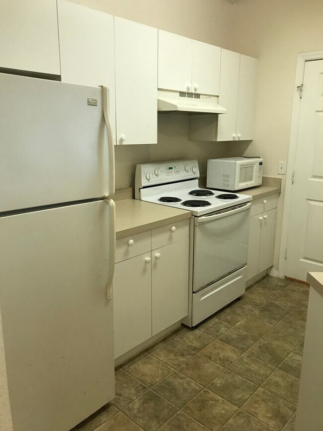 3593 Conroy Rd Unit 432