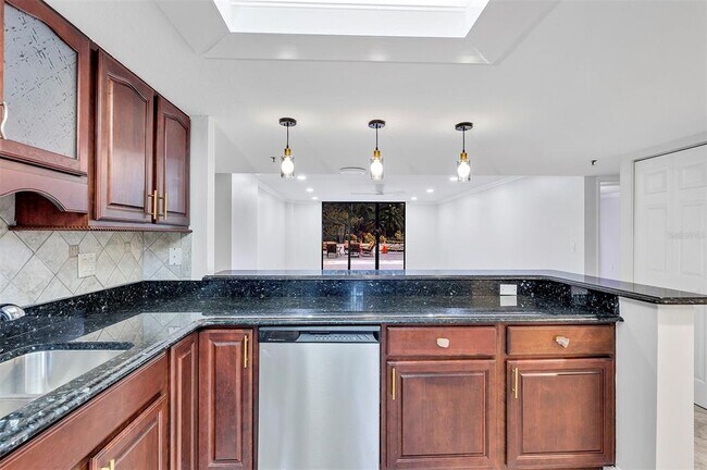 Photo - 530 E Central Blvd Unit 102