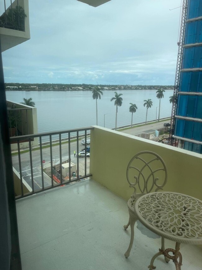 Photo - 1501 S Flagler Dr Unit 8f