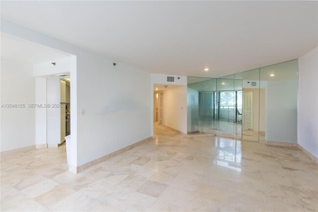 3560 S Ocean Blvd Unidad 206