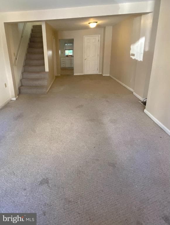 Photo - 4450 Baker St