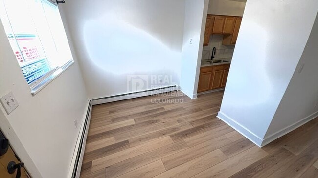 Photo - 30 Emery Way