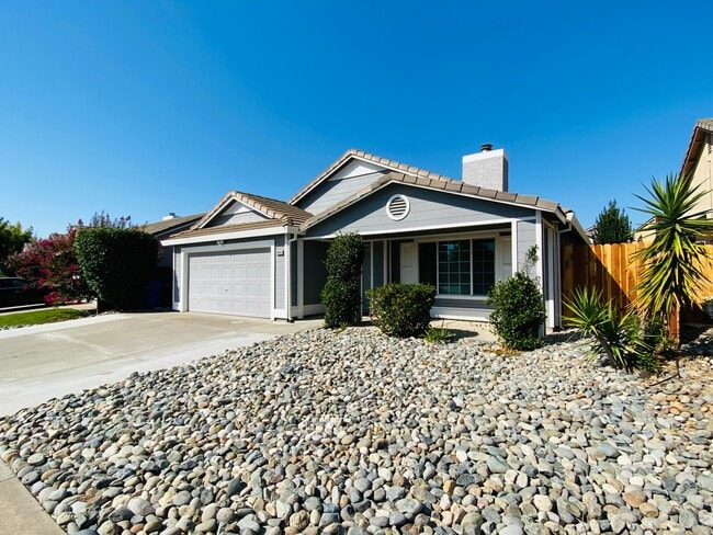 Building Photo - 9099 Generations Dr