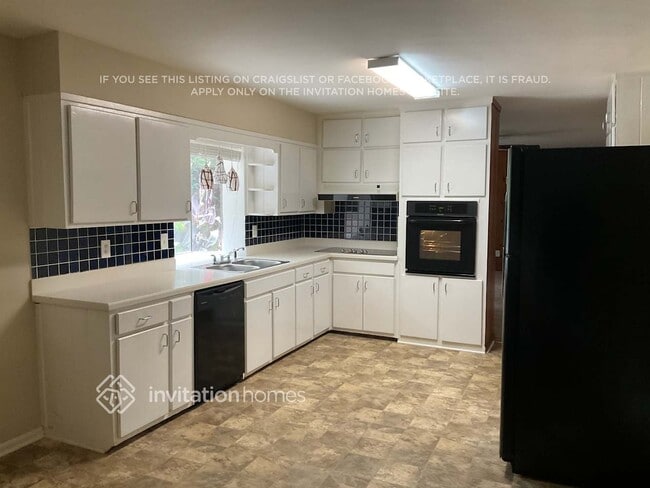 Photo - 4187 Castle Pines Ct