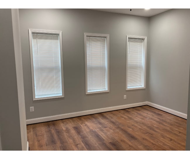Photo - 511 N Pulaski St Unit C W/BATH Available $900 C