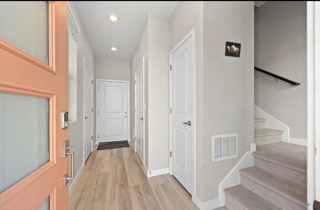 Photo - 1465 W 68th Ave