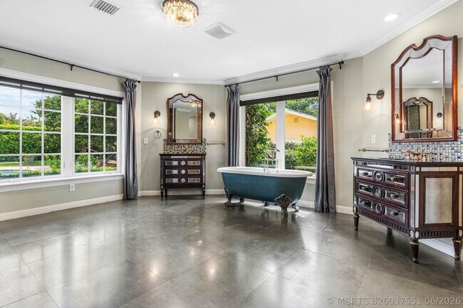1103 NW 6th Ave