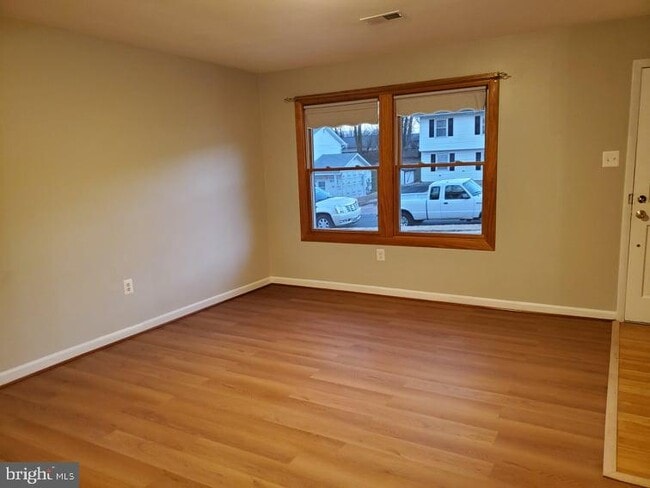 Photo - 1321 Greyswood Rd