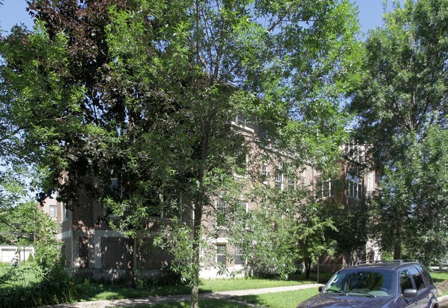 Photo - 5100 S. Ellis Avenue