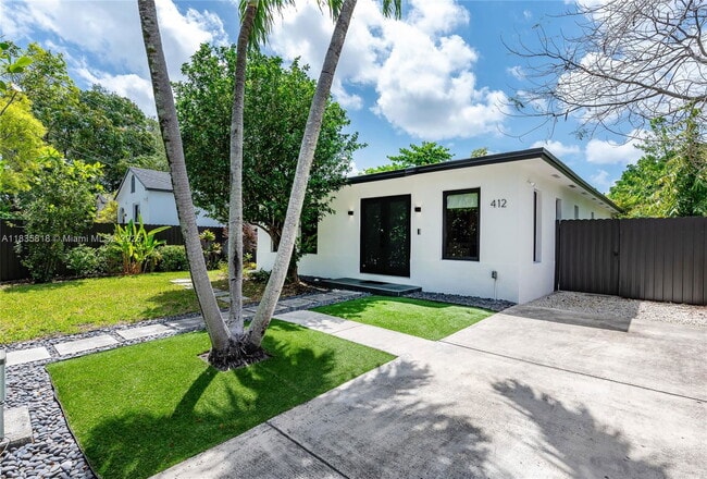 Building Photo - 412 NW 41st St