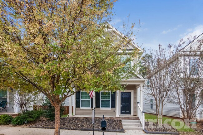 Photo - 7030 McLothian Ln