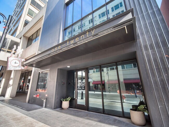 Photo - The Roxy Apartments