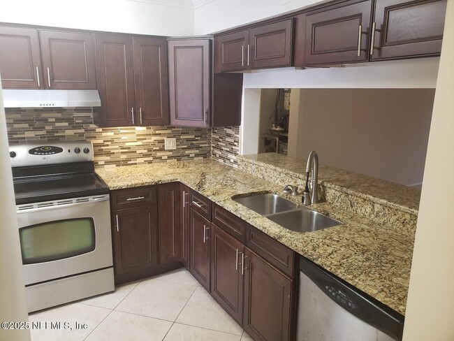 Building Photo - 5615 San Juan Ave Unit #101 Rental