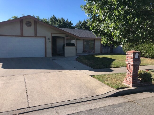 Photo - 4 Bedroom 2 Bath House for Rent