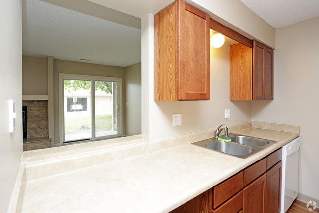 STANDARD kitchen - Meadow Ridge
