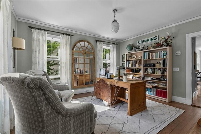 Photo - 132 Ruggles Ave
