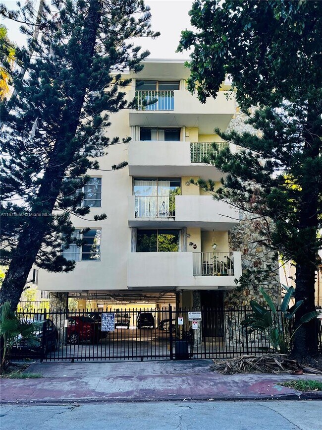 631 Jefferson Ave Condo Unit 303 Condo for Rent in Miami Beach, FL