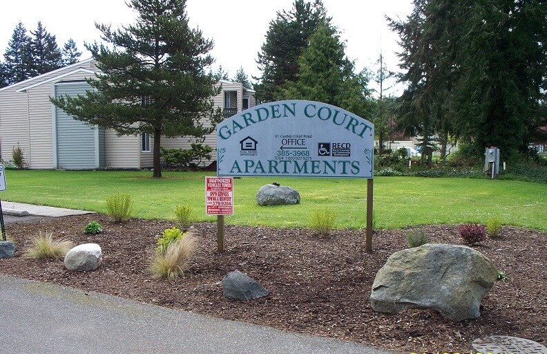 Photo - Garden Court Apartments