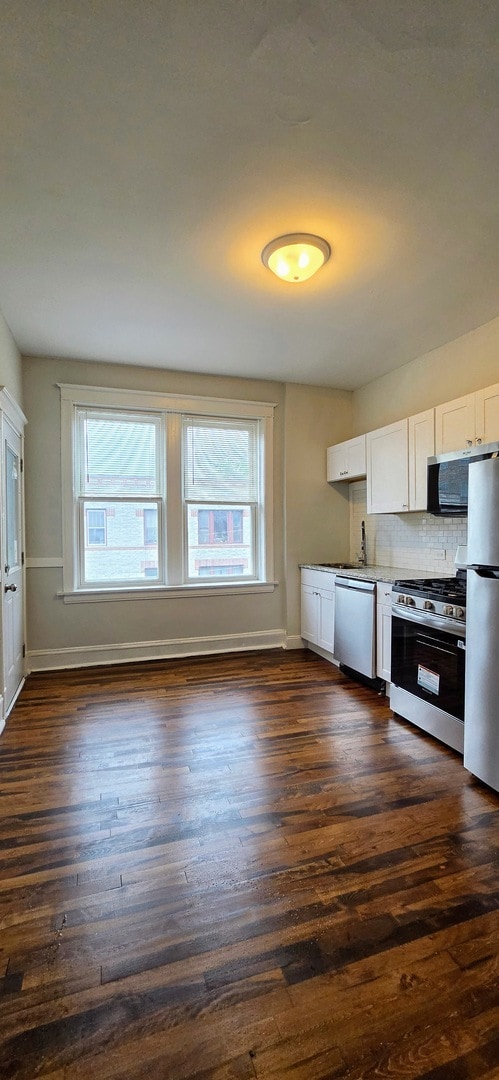 Photo - 901 N Leavitt St Unit 3