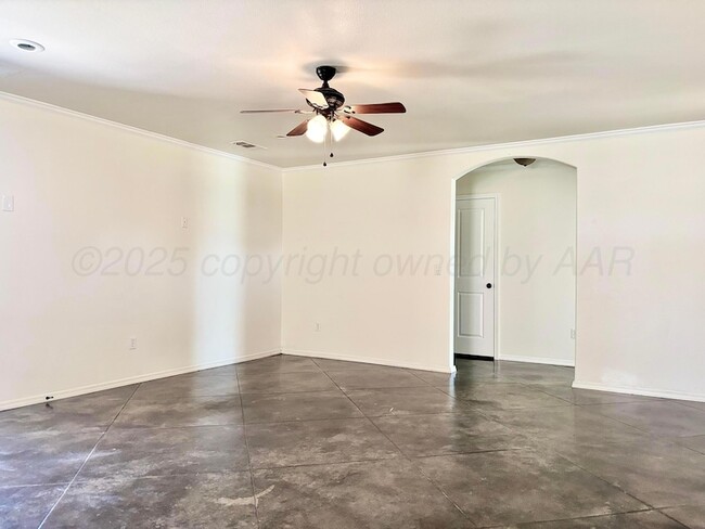 Photo - 4521 Pine St