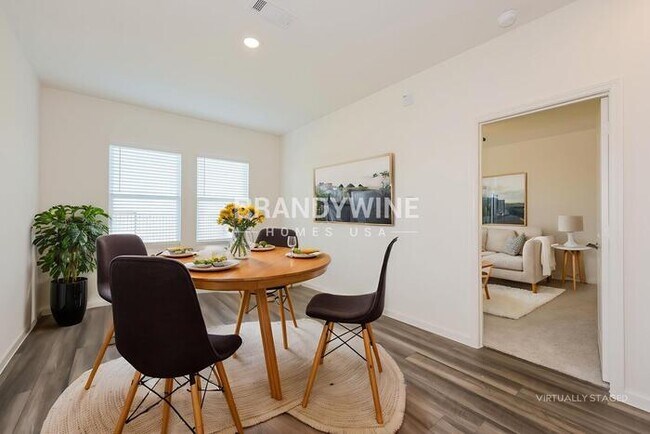 Photo - 8348 Sniptoe Dr