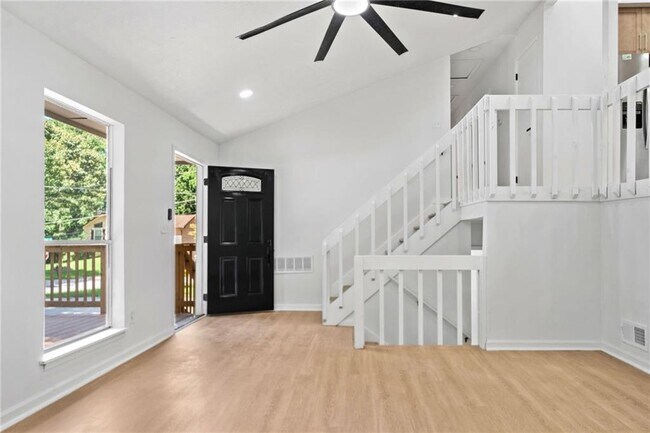 Photo - 4050 Daron Ct