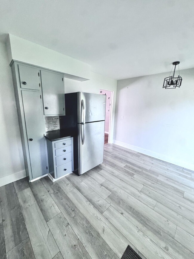 3 bed, 2 bath Renovated Home!