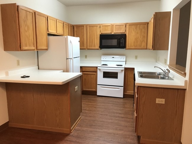 Photo - Prairie Fields Apartments