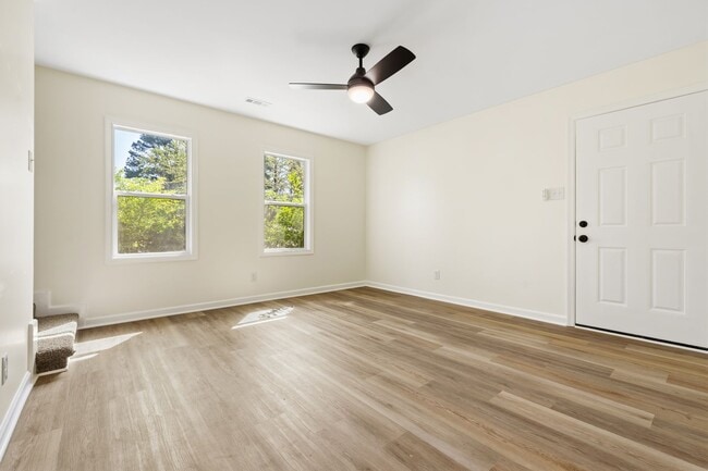 Photo - 2509 Stadium Dr