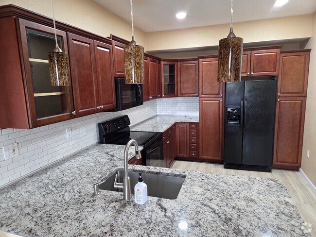 Building Photo - 6361 Aragon Way Unit 208 Rental
