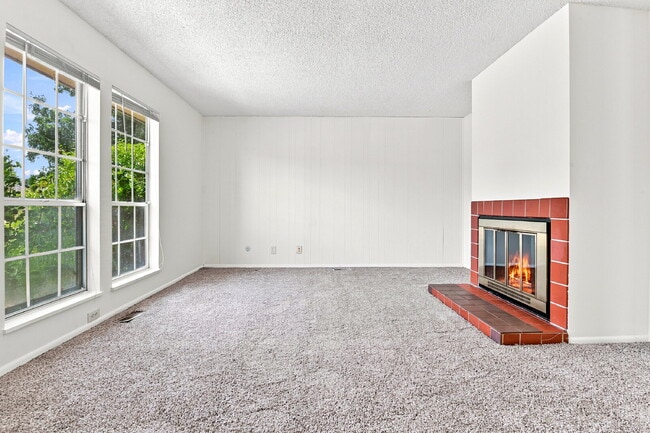 Photo - $1,445.95, 2 bed, 1 bath located in Denver with Central AC Unit #217