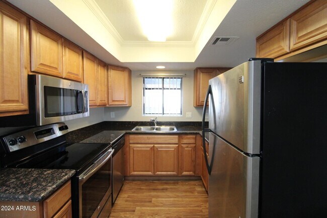 Photo - 3435 W Danbury Dr Unit B 205