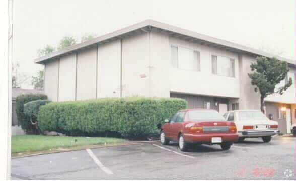 Photo - Merrihill Townhomes