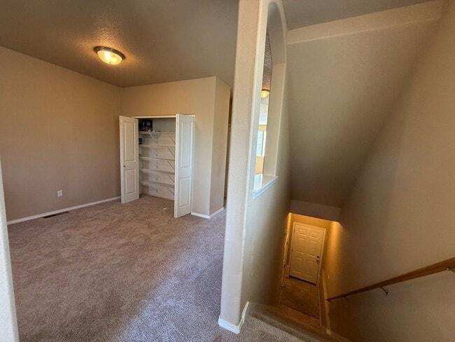 Photo - g434 Unit 100