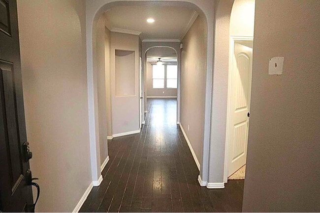 Photo - 6615 Jamestown St