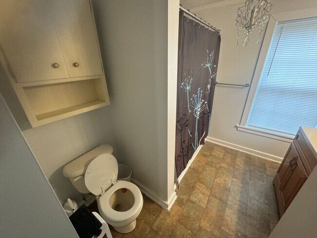 Photo - 5112 Kraft St