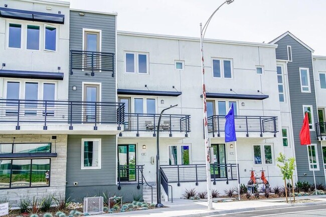 Photo - 81 S Milpitas Blvd