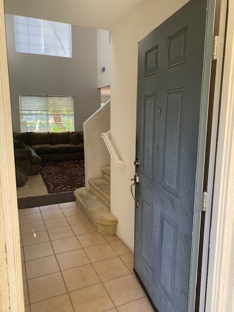 Photo - 1615 Carriage Cir