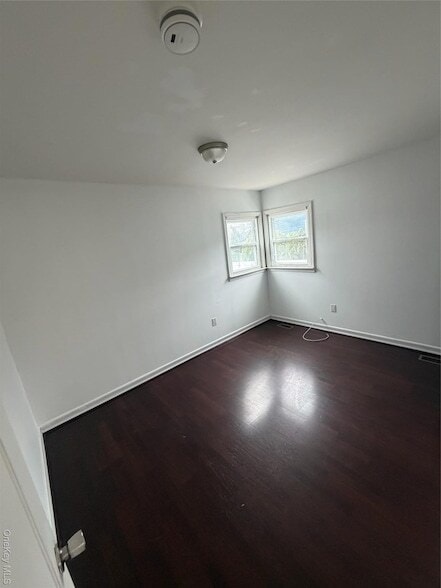 Photo - 28-88 Faber Terrace