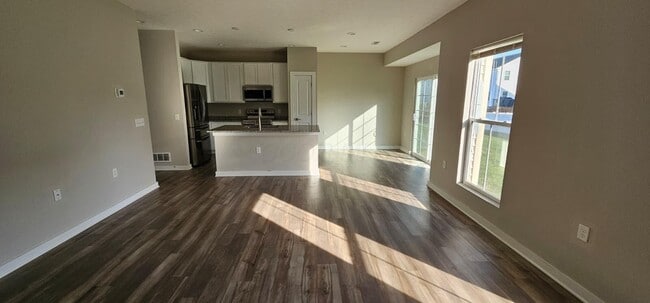 Photo - 125 Lenell Lp