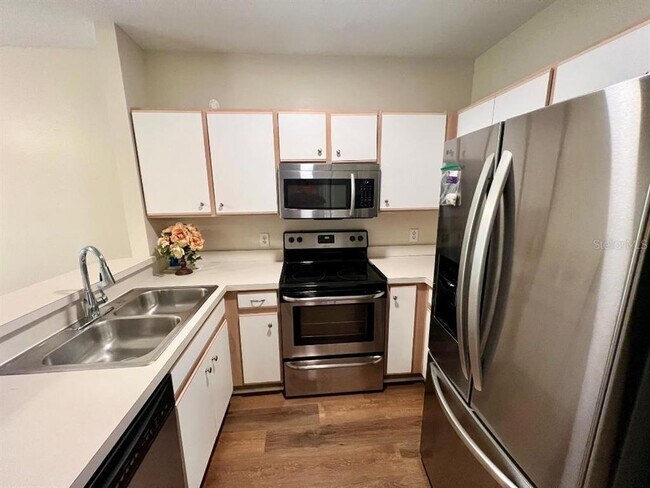 Photo - 30202 Swinford Ln