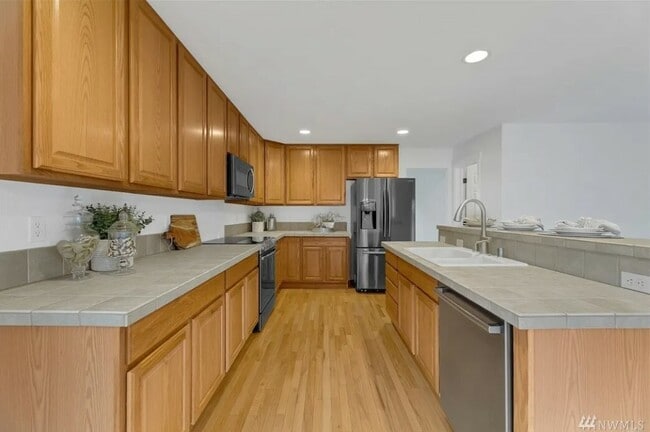 Photo - 20074 Ramblewood Rd SE