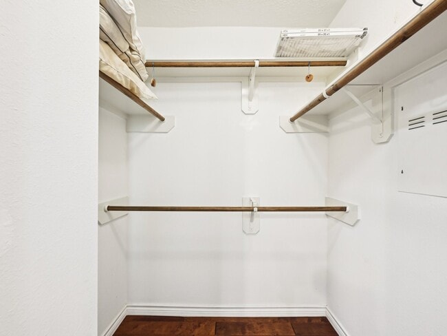 Photo - 1405 Bailey St
