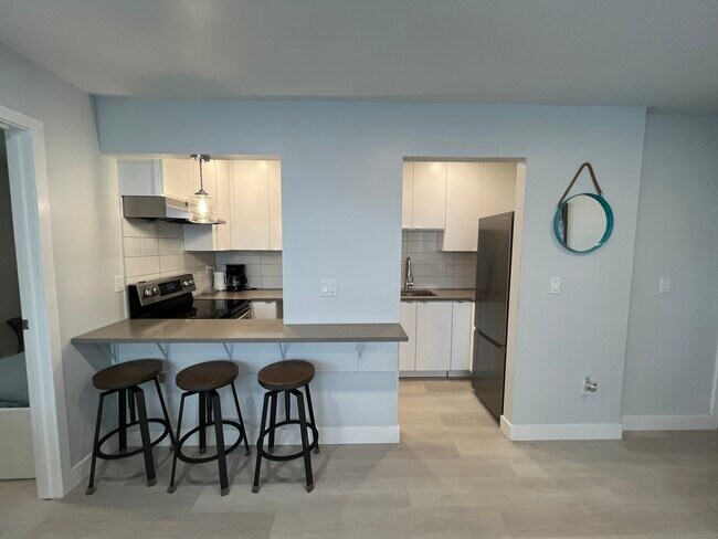 Photo - 2239 1st Av W